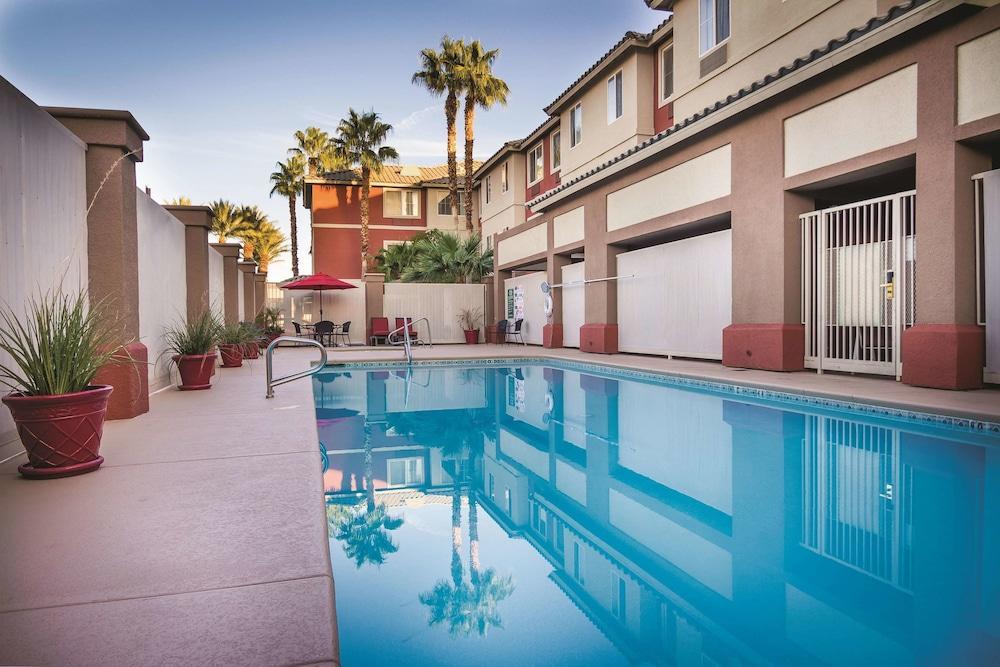 La Quinta By Wyndham Las Vegas Redrock/Summerlin Extérieur photo