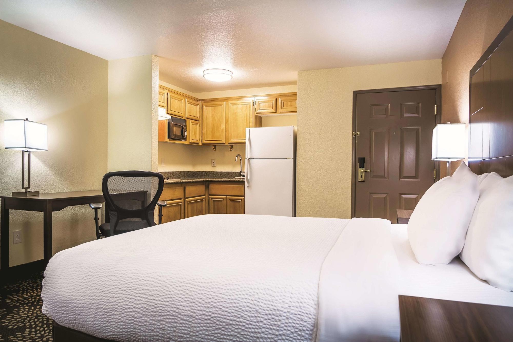 La Quinta By Wyndham Las Vegas Redrock/Summerlin Extérieur photo
