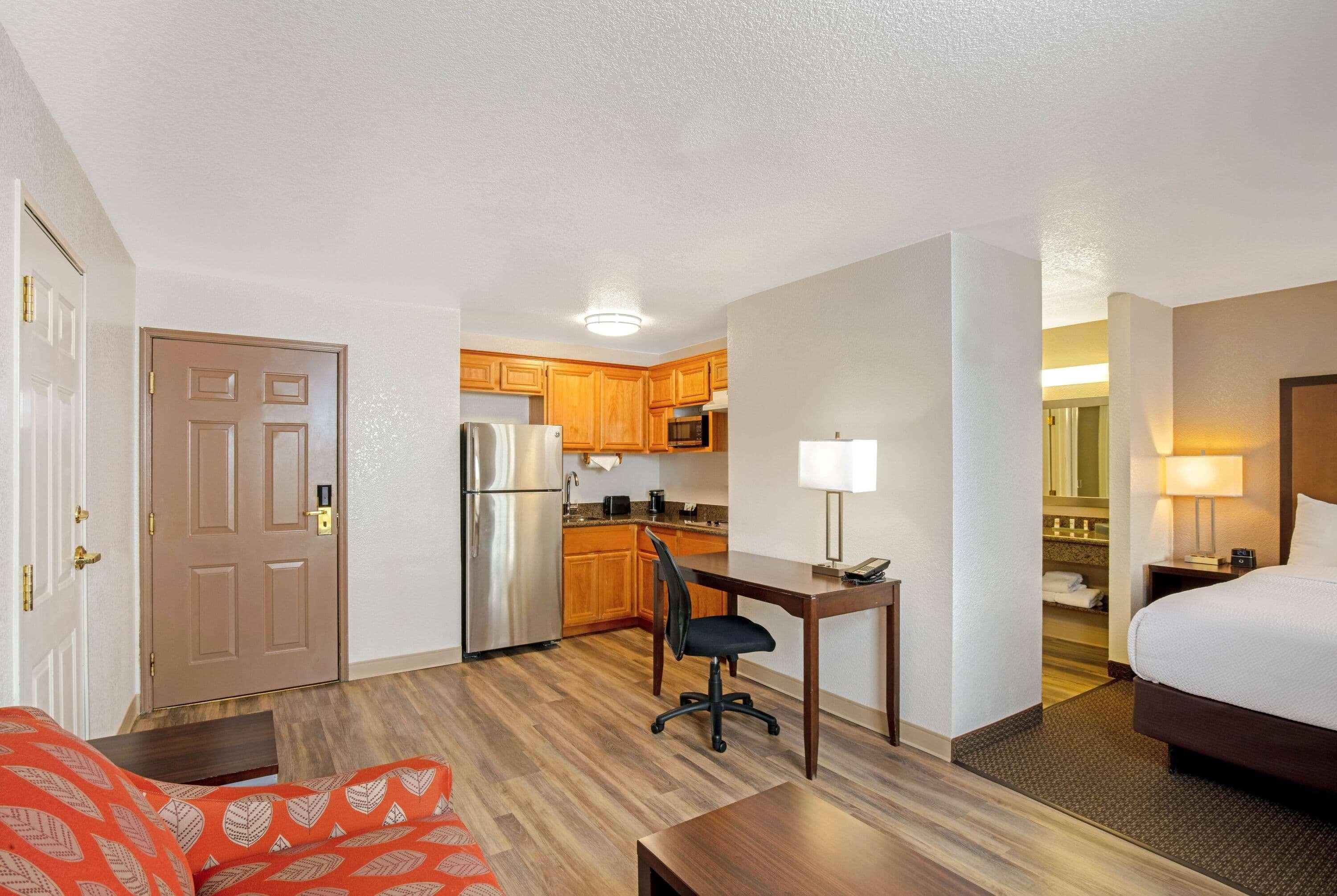 La Quinta By Wyndham Las Vegas Redrock/Summerlin Extérieur photo